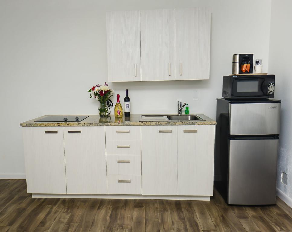 Regency Inn & Suites Sarasota Dış mekan fotoğraf